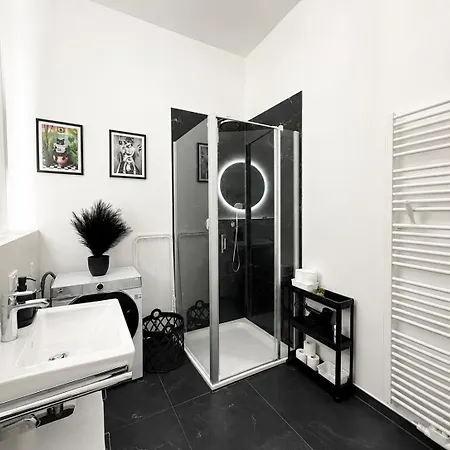 דירה Luxury Balcony In Center ויסבאדן