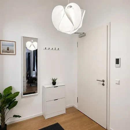 דירה Luxury Balcony In Center *
